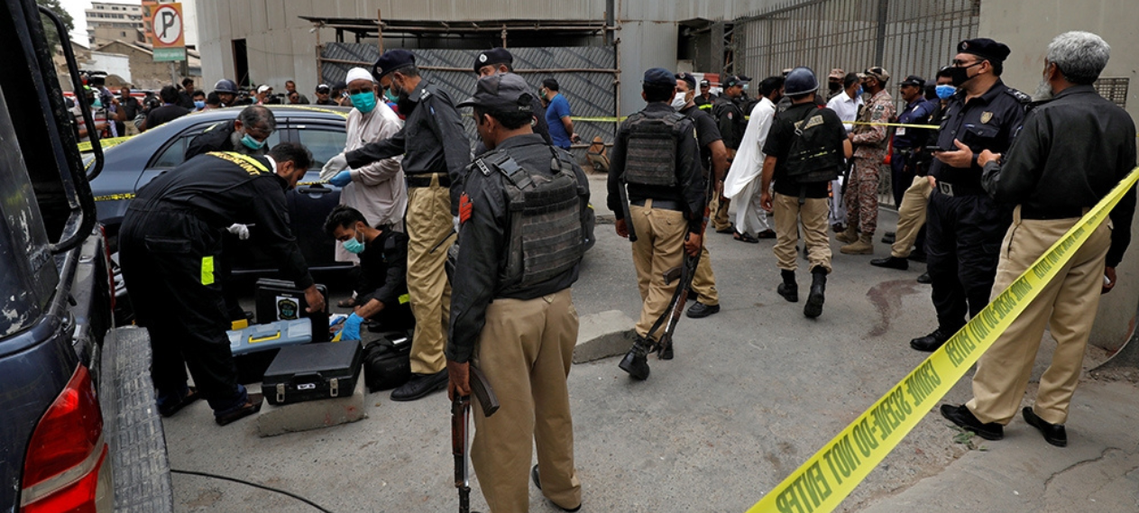 Two Lives Lost, Two Wounded in Karachi Robbery Resistance Incident