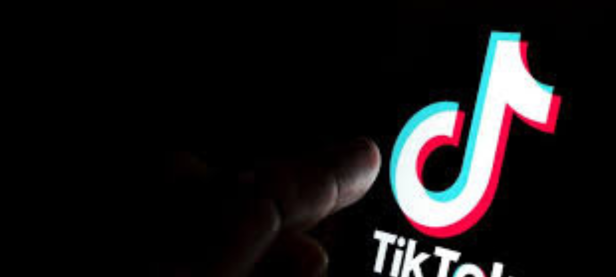Teenager Dies in TikTok Video Stunt Gone Wrong in Karachi