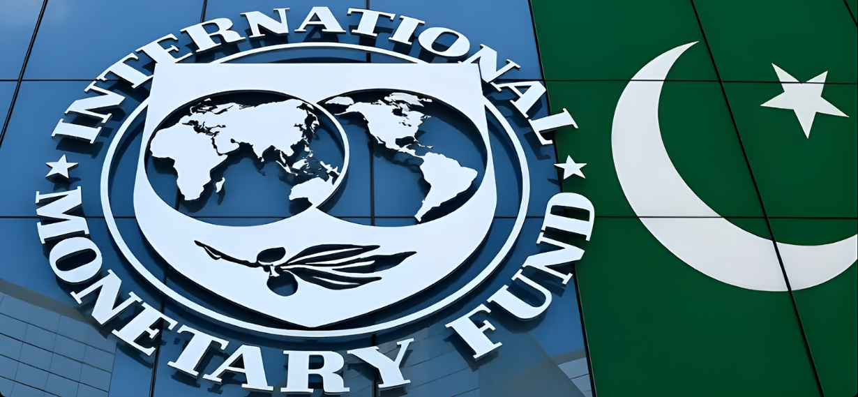 IMF Cuts Pakistan’s Growth Forecast to 3.5%